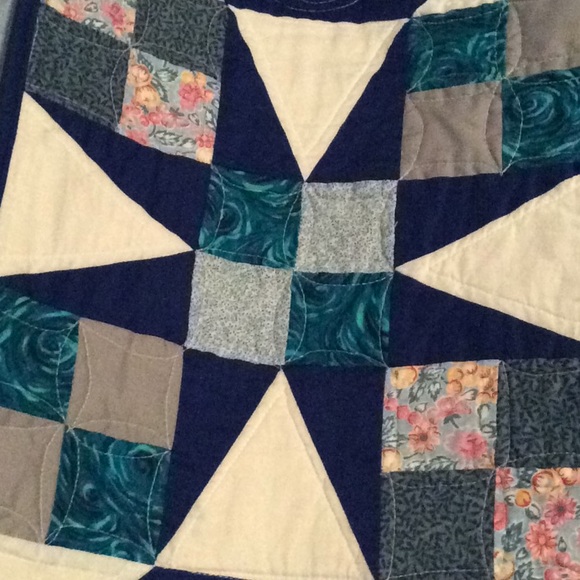 🆕 New Queen Homemade Quilt - Picture 5 of 8